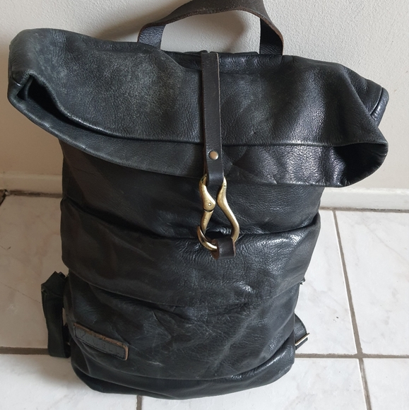 Lowell MTL Backpack - Picture 2 of 6